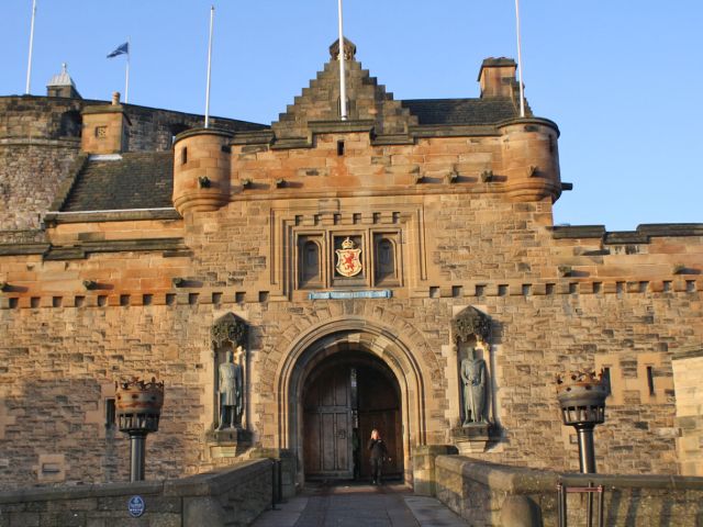 Picture 3 of Edinburgh city
