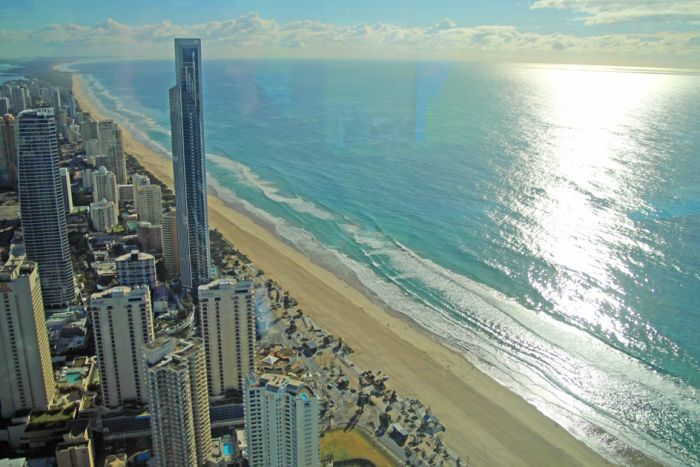 Picture 1 of Gold Coast city