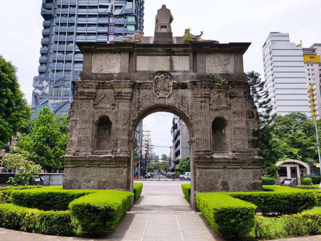 Picture 1 of things to do in Manila city