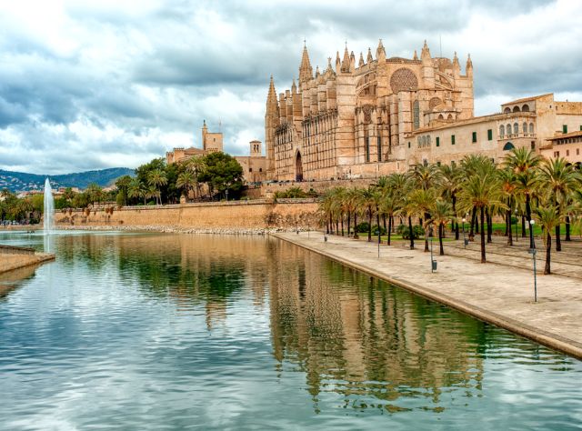Picture 1 of things to do in Palma de mallorca city
