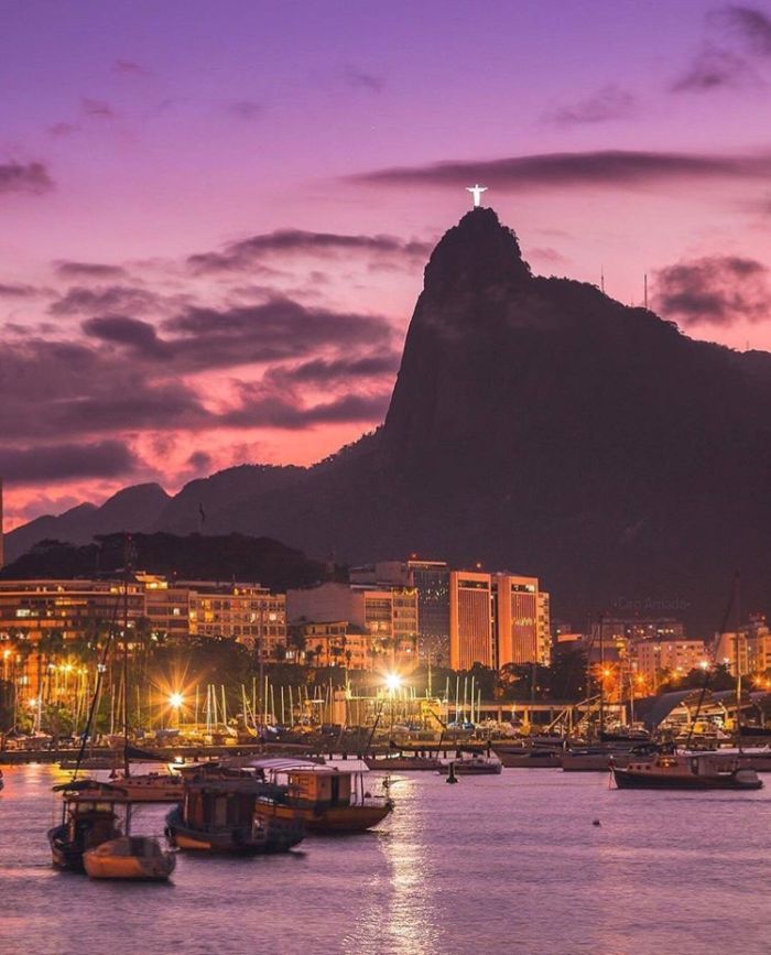 Iconic Picture of Rio De Janeiro city