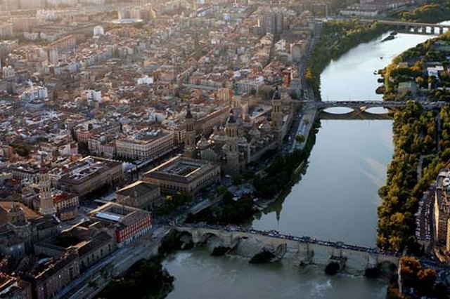 Picture 6 of Zaragoza city